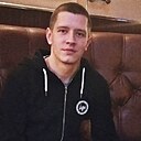 Знакомства: Артем, 33 года, Бузулук