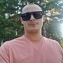 Знакомства: Юра, 25 лет, Реж