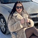 Знакомства: Надя, 29 лет, Белово