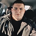 Знакомства: Данил, 21 год, Тюмень