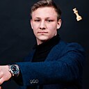 Знакомства: Максим, 19 лет, Москва