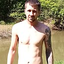 Знакомства: Илюша, 35 лет, Уссурийск
