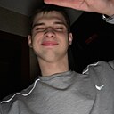Знакомства: Дмитрий, 21 год, Кстово