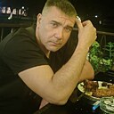 Знакомства: Артём, 38 лет, Губкин