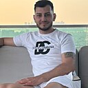 Знакомства: Andrei, 29 лет, București
