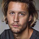 Знакомства: Павел, 35 лет, Астрахань