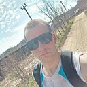 Знакомства: Денис, 30 лет, Орша