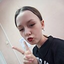 Знакомства: Лиза, 18 лет, Тюмень