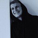 Знакомства: Максим, 28 лет, Долинск