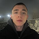 Знакомства: Данил, 21 год, Саратов