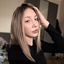 Знакомства: Юлия, 21 год, Омск