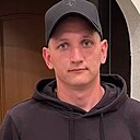 Знакомства: Максим, 32 года, Первоуральск