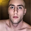 Знакомства: Роман, 25 лет, Санкт-Петербург