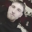 Знакомства: Андрей, 33 года, Караганда