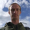 Знакомства: Максим, 28 лет, Узда