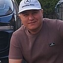 Знакомства: Бахридин, 37 лет, Магадан