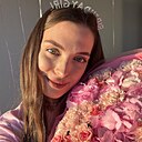 Знакомства: Анна, 29 лет, Москва