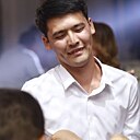 Знакомства: Толик, 25 лет, Алматы
