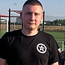 Знакомства: Павел, 26 лет, Алчевск