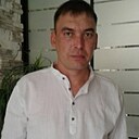 Знакомства: Артём, 41 год, Ульяновск