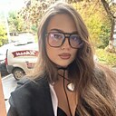 Знакомства: Ксения, 27 лет, Санкт-Петербург