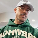 Знакомства: Александр, 32 года, Барнаул