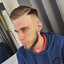 Знакомства: Артем, 23 года, Черновцы