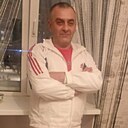 Знакомства: Малик, 41 год, Новый Уренгой