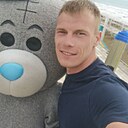 Знакомства: Денис, 30 лет, Ульяновск