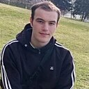 Знакомства: Вова, 26 лет, Азов