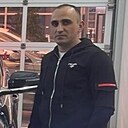 Знакомства: Артем, 33 года, Новомосковск