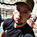 Знакомства: Макс, 27 лет, Ладожская