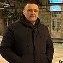 Знакомства: Землянин, 18 лет, Минеральные Воды