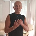 Знакомства: Vik, 63 года, Москва