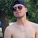 Знакомства: Евгений, 26 лет, Волгоград