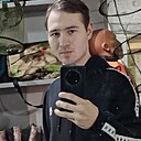 Знакомства: Данила, 20 лет, Новотроицк