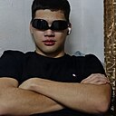 Знакомства: Данил, 18 лет, Красноярск
