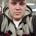 Знакомства: Игорь, 31 год, Людиново