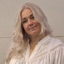 Знакомства: Блондинка, 45 лет, Москва