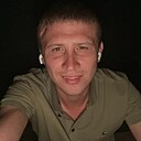 Знакомства: Сашка, 27 лет, Тюмень