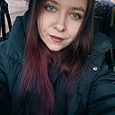 Знакомства: Анастасия, 26 лет, Екатеринбург