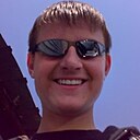 Знакомства: Евгений, 28 лет, Челябинск