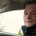 Знакомства: Кирилл, 27 лет, Екатеринбург