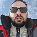 Знакомства: Евгений, 36 лет, Островец