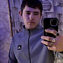 Знакомства: Влад, 19 лет, Свирск