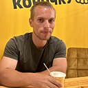 Знакомства: Артём, 29 лет, Солигорск