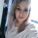 Знакомства: Аня, 38 лет, Екатеринбург