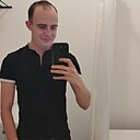 Знакомства: Игорь, 29 лет, Томск