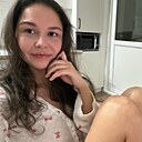 Знакомства: Оленька, 31 год, Чебоксары