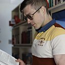 Знакомства: Илья, 25 лет, Донецк